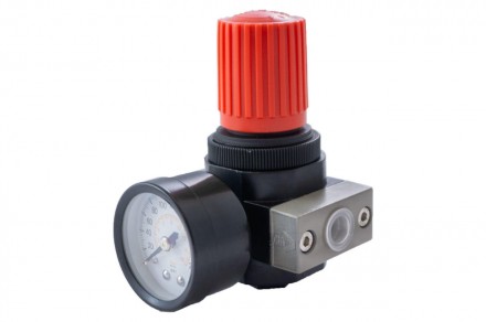 Регулятор тиску дозволяє швидко налаштувати необхідний робочий тиск в повітряній. . фото 3