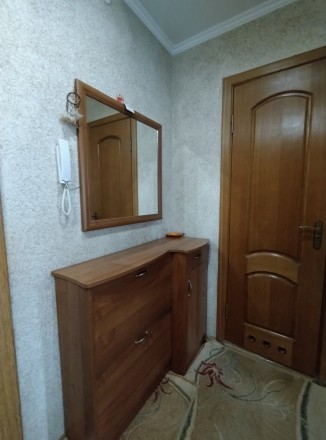 ремонт.
меблі
побутова техніка
пралка
холодильник
інтернет
безс.. Сыхивский. фото 5