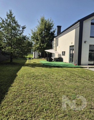 
Общая площадь:176 м2
Площадь участка: 6 соток
Этажность:2
Предлагается к продаж. . фото 4