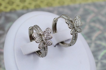 Сережки Xuping Jewelry політ метелика 2.4 см сріблясті. Калуш. фото 1