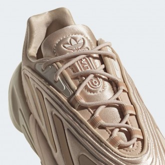 Женские кроссовки Adidas Ozelia - футуристические кроссовки, в которых комфортно. . фото 9
