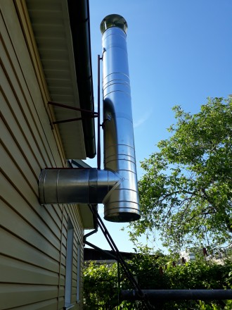 Система естественной вентиляции в частном доме представляет собой вертикальные к. . фото 2