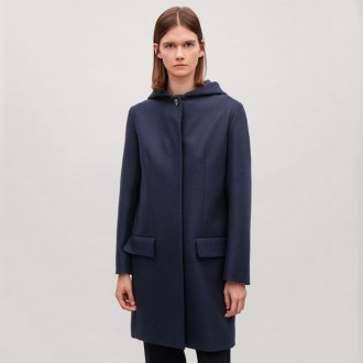 Стильное женское шерстяное/кашемировое утеплённое пальто COS (Швеция).
Цена на . . фото 2