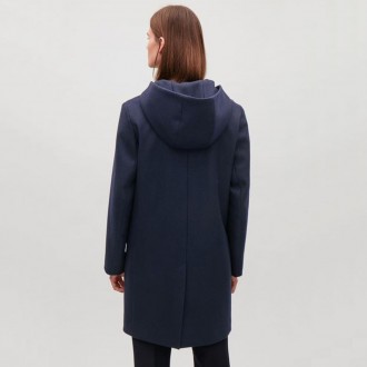 Стильное женское шерстяное/кашемировое утеплённое пальто COS (Швеция).
Цена на . . фото 4