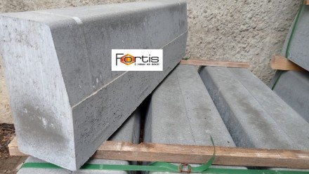 Бордюр бетонный купить в Харькове по низкой цене высокое качество
1000*300*150 . . фото 4