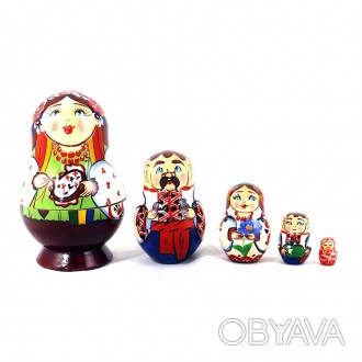 Деревянная матрешка девочка украинка, сложена из 5-ти разных кукол. Матрешка вып. . фото 1