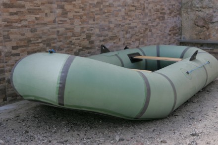 Надувная резиновыя лодка "Язь" ...2х местная,(длина 250 см,ширина 110с. . фото 3