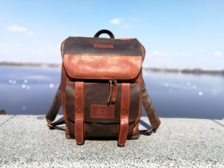 Кожаный рюкзак Калифорния выполнен в строгом американском стиле в двух цветах ви. . фото 2