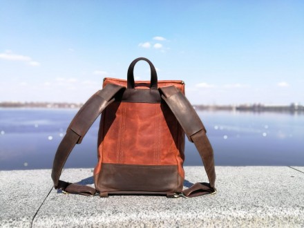 Кожаный рюкзак Калифорния выполнен в строгом американском стиле в двух цветах ви. . фото 5