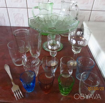 Чарочки (рюмки), келихи (бокали фужери), стакани різні: 
1. Чарки (рюмки, стопо. . фото 1