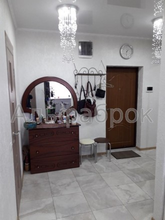  2 комнатная видовая квартира в Киеве предлагается к продаже. Квартира с качеств. . фото 4