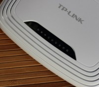 Wi-Fi роутер TP-Link TL-WR741ND в отличном рабочем состоянии,в комплекте с блоко. . фото 4