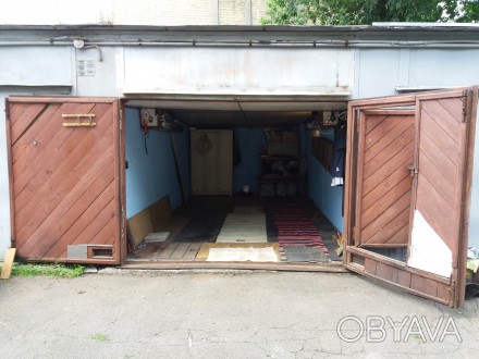 Продам приватизированый кирпичный гараж рядом с метро Берестейская,  законное пе. Солом'янка. фото 1
