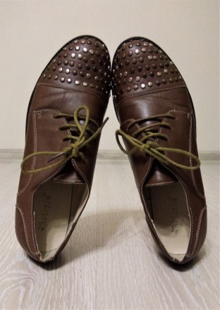 Женские туфли оксфорды с оригинальной отделкой известного бразильского обувного . . фото 9