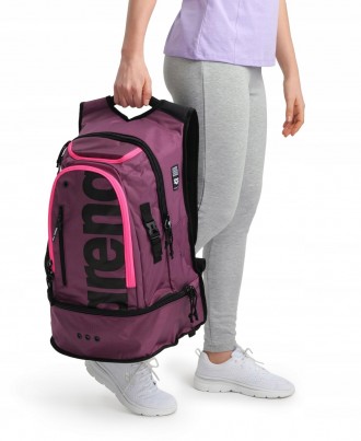НОВИНКИ яркий рюкзаки  FAST PACK 2.2 от итальянского бренда™ ARENA. В НАЛИ. . фото 6