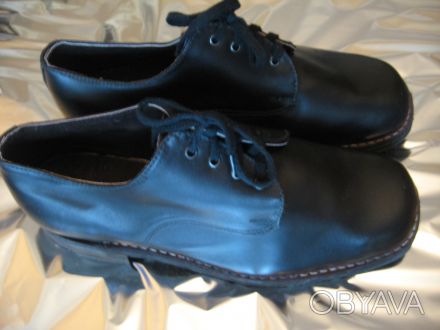 Продам новые мужские чёрные туфли из натуральной кожи на шнурках. Изготовлены по. . фото 1