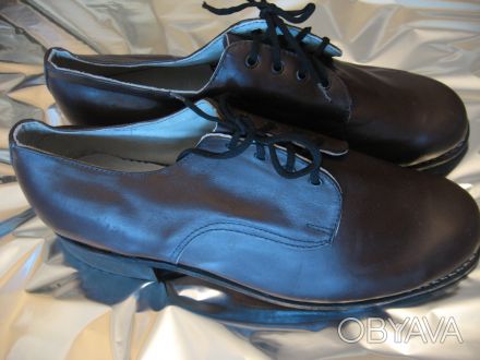 Продам новые мужские коричневые туфли из натуральной кожи на шнурках. Изготовлен. . фото 1