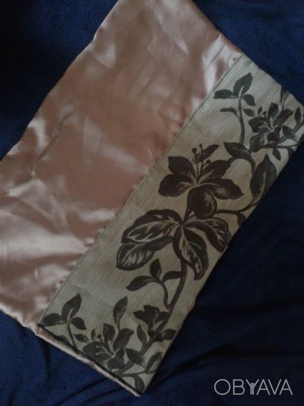Декоративная наволочка на диванную подушку  или можно подушка  размер70х45 см оч. . фото 1