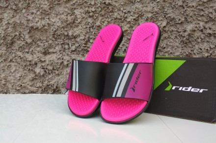 Сланцы женские Rider Splash Slide Fem черно-розовые
Полный ассортимент обуви  t. . фото 2