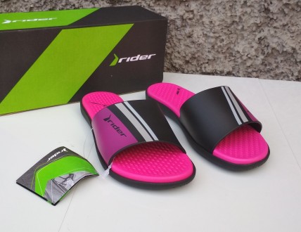 Сланцы женские Rider Splash Slide Fem черно-розовые
Полный ассортимент обуви  t. . фото 3