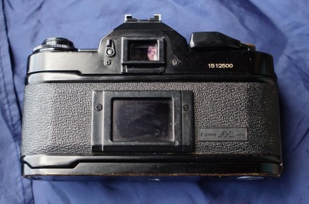 Canon A-1 — полупрофессиональный малоформатный однообъективный зеркальный . . фото 4