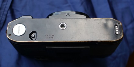 Canon A-1 — полупрофессиональный малоформатный однообъективный зеркальный . . фото 6
