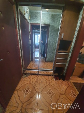 Сдаётся комната девушке на Троещине.