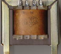 Сердечник трансформатора - с немагнитным зазором (см. иллюстрации). Трансформато. . фото 3
