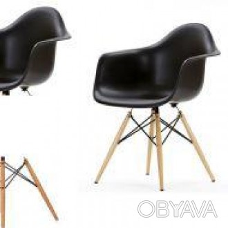 Кресло пластиковое, барное, цвет черный, ножки деревянные, светлый натуральный о. . фото 1