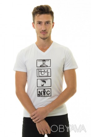 Мужская футболка стрейч
 Мужская нательная футболка из хлопка. Футболка из 100 %. . фото 1