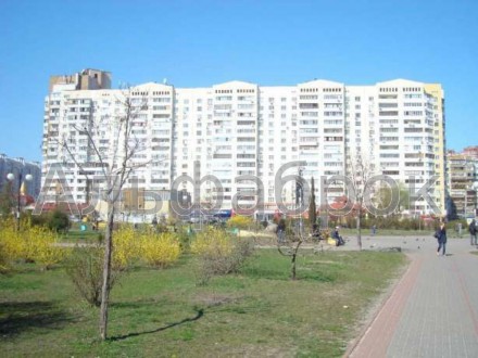 Продается 3-к. квартира по ул. Драгоманова 44А, Дарницкий р-н. Расположена на 15. Позняки. фото 13