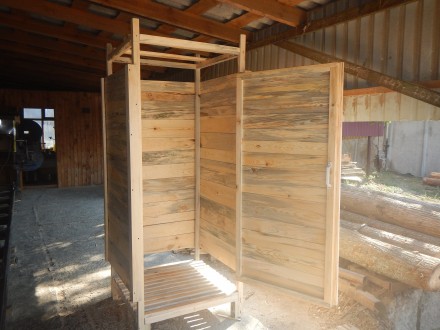 Изготовим и продадим летний душ. Порода дерева и размеры  по желанию заказчика.. Миргород. фото 1