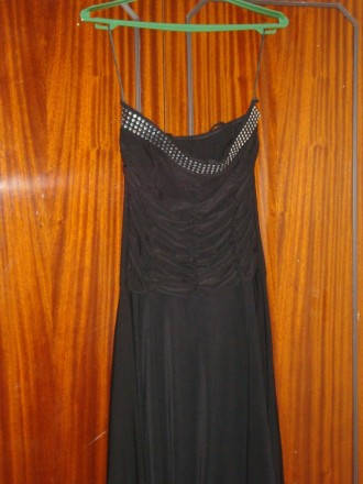 Платье черное с Италии (куплено в Италии).
Личное платье члена родни, в состоян. . фото 3