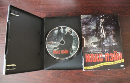 Продам в отличном состоянии:
Фильмы: Макс Пейн
   Токийский дрифт
Цена - 10гр. . фото 4