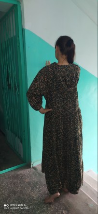 Платье штапельное с капюшоном "Saimeiqi" (Китай).
Фасон: рукав слегка. . фото 2