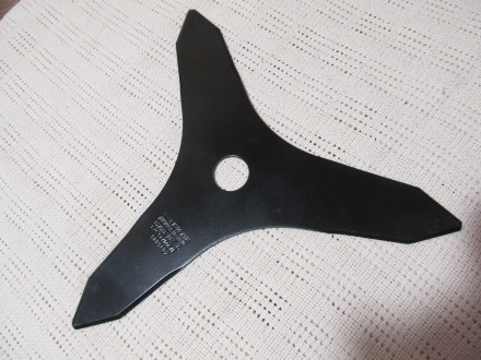 Продам 3-х зубчатые  ножи из стали HSS W18 с керамическим покрытием SOLO  247 х . . фото 6