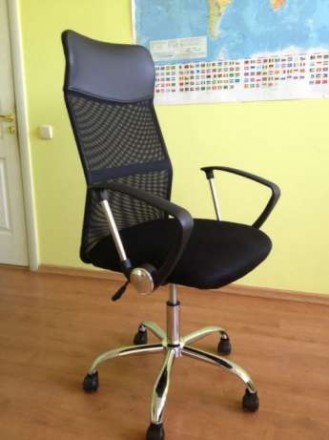 Офісне крісло Prestige обшите високоякісною тканиною (сіткою), що дозволяє комфо. . фото 3