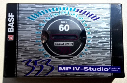Аудио кассета новая запечатанная BASF 353 MP IV-Studio Position Metal 60 минут.
. . фото 2