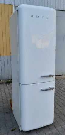 Холодильник 2018г Смег Smeg FAB32RBN1 А++ белый 328л LED No Frost 41дБ
Доставка. . фото 6