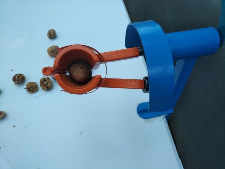 Продам прибор для чистки орехов( орехокол стальной )все составляющие которого из. . фото 8
