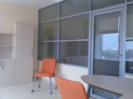 Скляні, офісні, душові перегородки застосовуються в офісах, торгових комплексах,. . фото 2