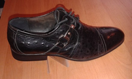 Туфли осенние из натуральной кожи,на небольшом каблуке.Привезены из Италии.Тольк. . фото 2