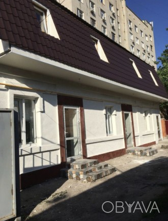 Продам 2-эт. здание 160м2 в центре города по ул.Пашутинская, на 1-ом этаже два о. Центр. фото 1