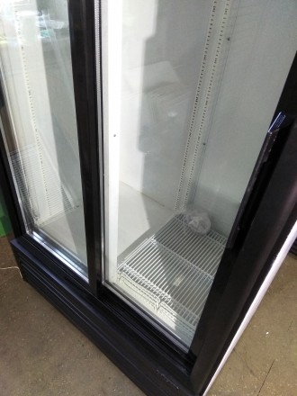 Шкаф-витрина бу холодильный однодверный, двухдверный. Подходит под напитки, цвет. . фото 5