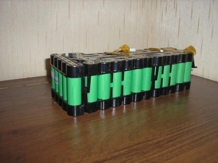 Оригинальная аккумуляторная Li-Ion батарея 10S5P BM18650Z3 36 v /11,25 Ah/ 416,2. . фото 2
