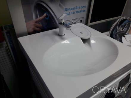 Практичное решение для небольших ванных комнат, раковина над стиральной машиной . . фото 1