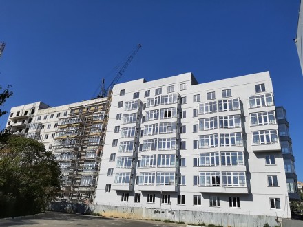 Новый малоэтажный и малоквартирный  дом в стадии строительства на Затонского в р. Суворовский. фото 6