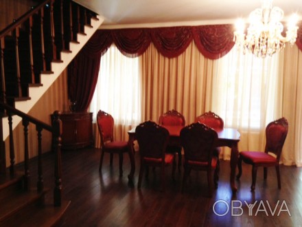 Предлагается к продаже 2-х уровневая квартира в историческом центре Одессы по пе. Приморский. фото 1
