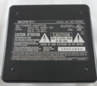 Продам оригинальное зарядное устройство SONY AC-VQ50 в идеальном состоянии. Sony. . фото 3