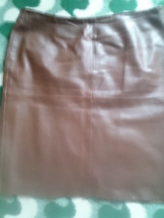 Отличная кожаная юбка, известного итальянского бренда Benetton. Покупала в Греци. . фото 2